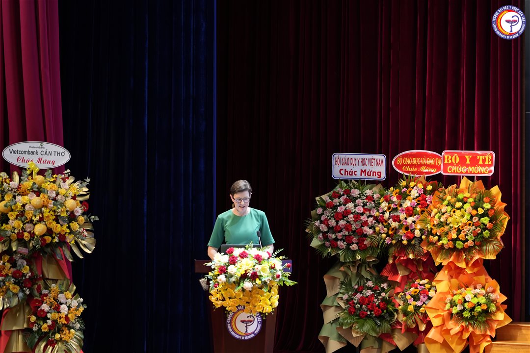 Phòng Khảo thí và Đảm bảo chất lượng cùng Khoa Dược tham dự Hội nghị Giáo dụ Y học toàn quốc lần thứ IX